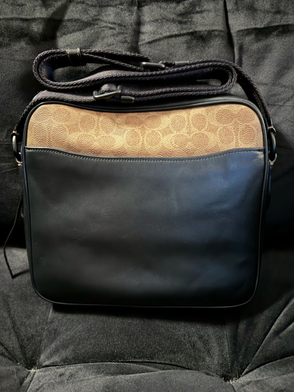 Coach Dylan 27 In Signature Canvas - Picture 2 of 3